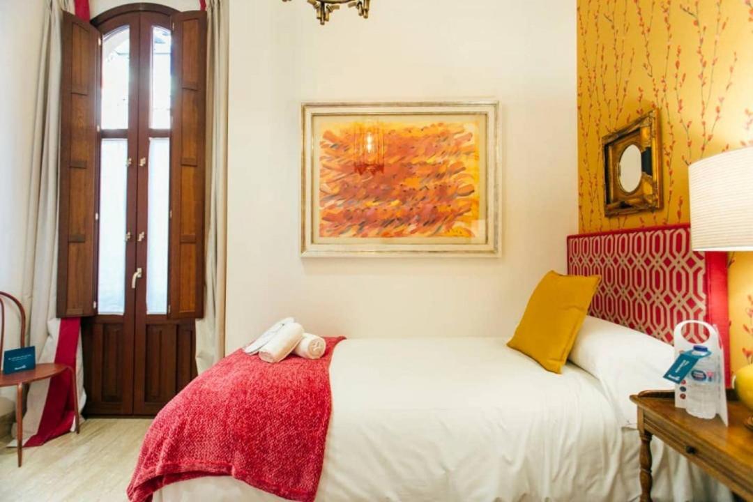 New With Height- 2Bd 1Bth- Pajaritos Apartment Seville Luaran gambar